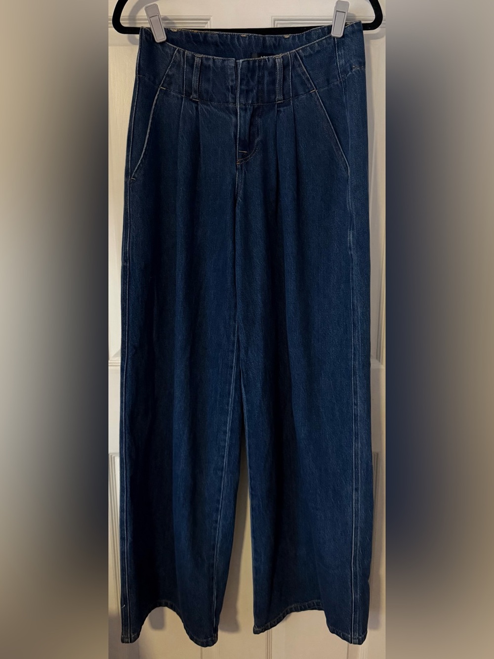 AQUA High Rise Pleated Wide Leg Jeans Dark Wash Size 25
